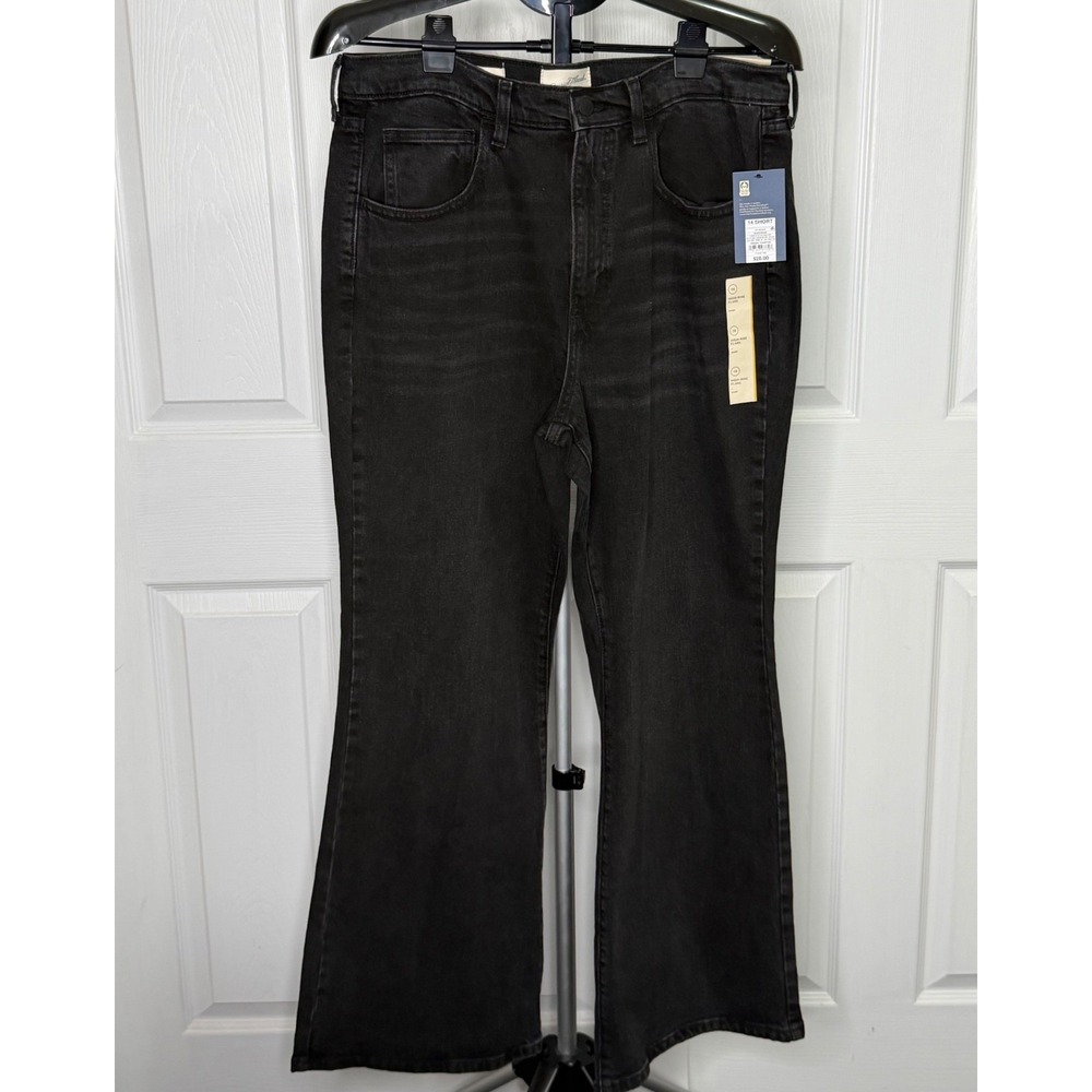Universal Thread High Rise Flare Jeans Women's 14 Short Black Stretch NWT